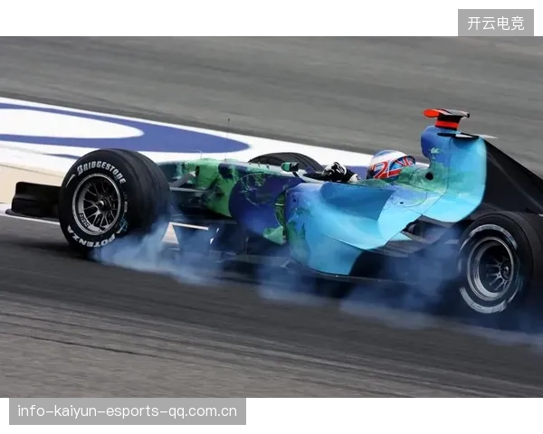 F1工程团队推进底盘微调，提高过弯稳定度